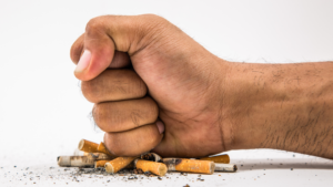 Comment fonctionne la réflexologie laser pour arrêter de fumer ?